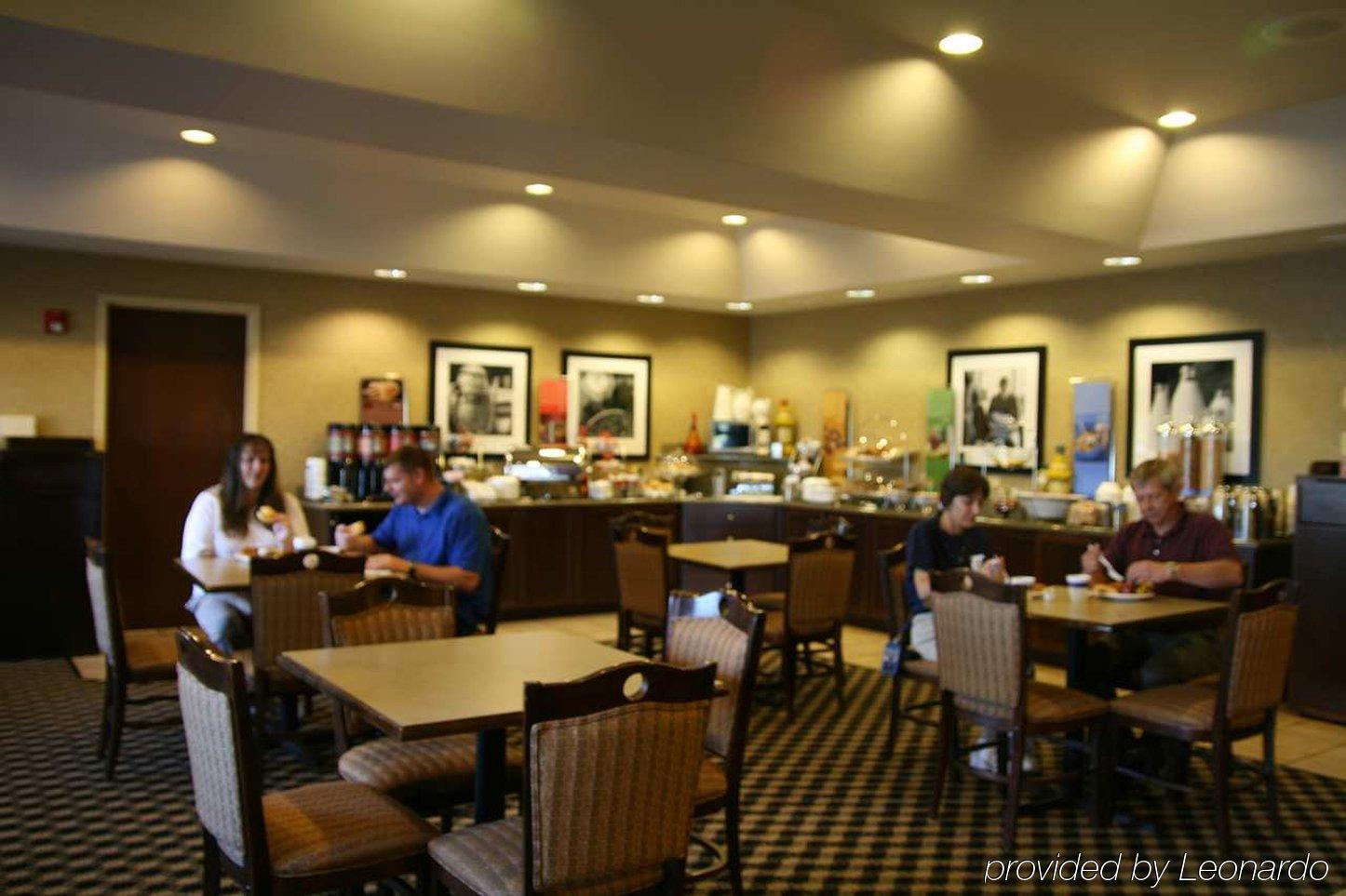 Hampton Inn Marshall Restaurant foto